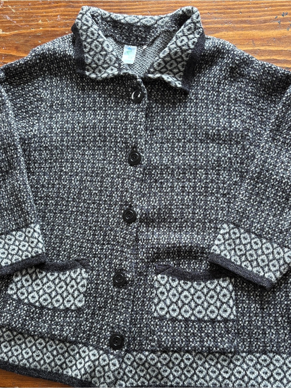 Vintage Black and White Button Up Cardigan Sweater XL Front Pockets Long Sleeve
